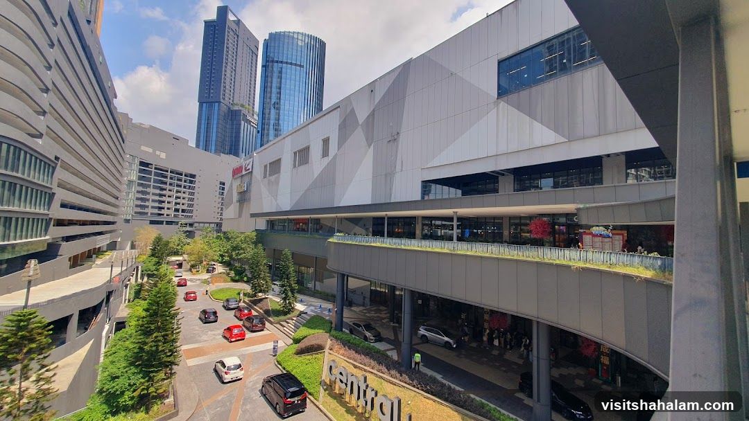 Modern Shopping Mall Exterior
