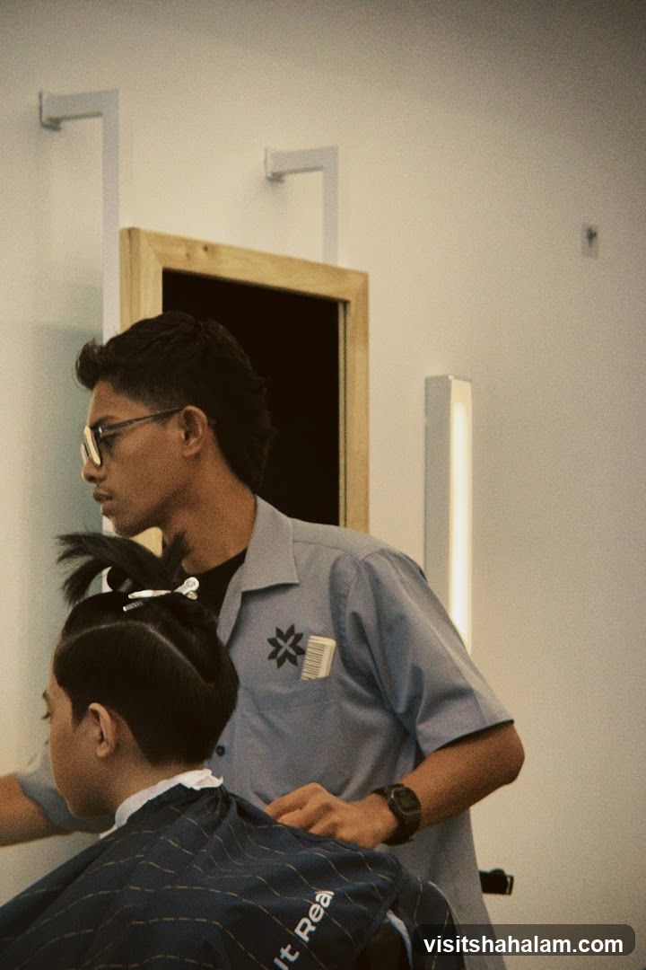 Barber giving a haircut