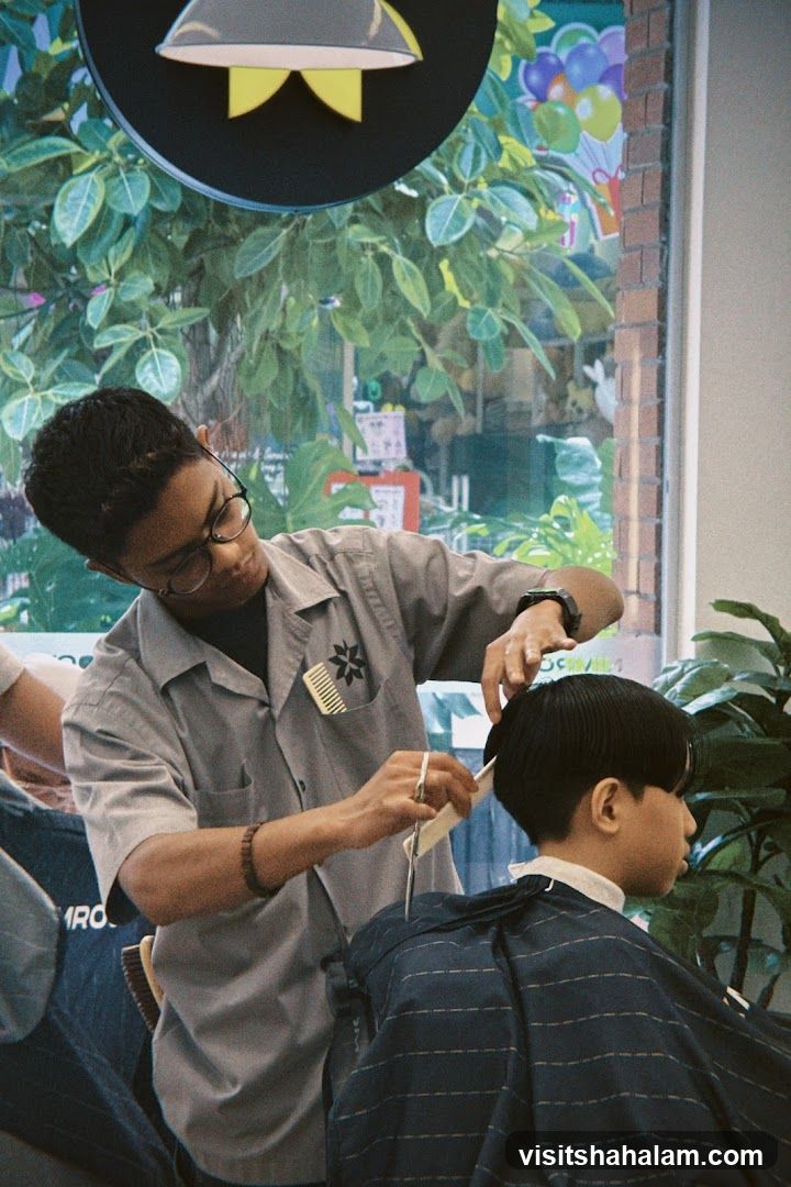 Barber cutting hair