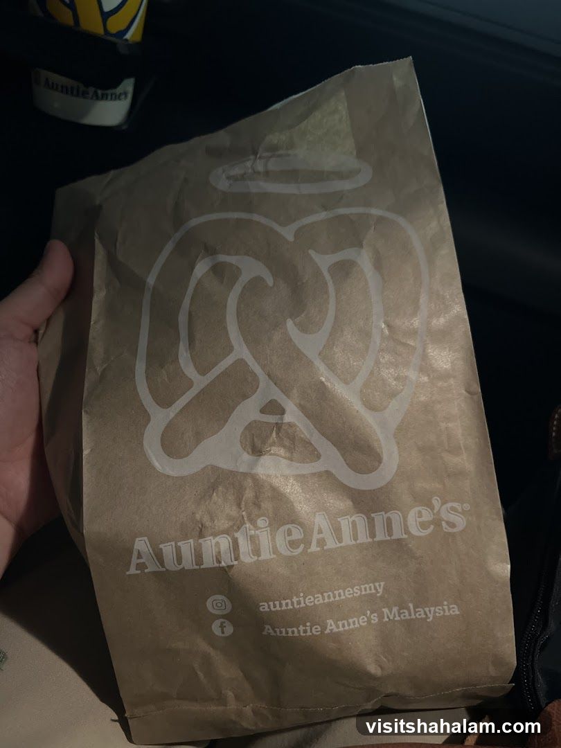 Auntie Anne's Bag