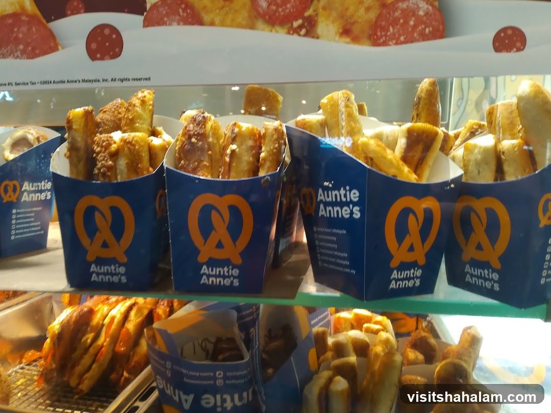 Auntie Anne's Pretzel Bites