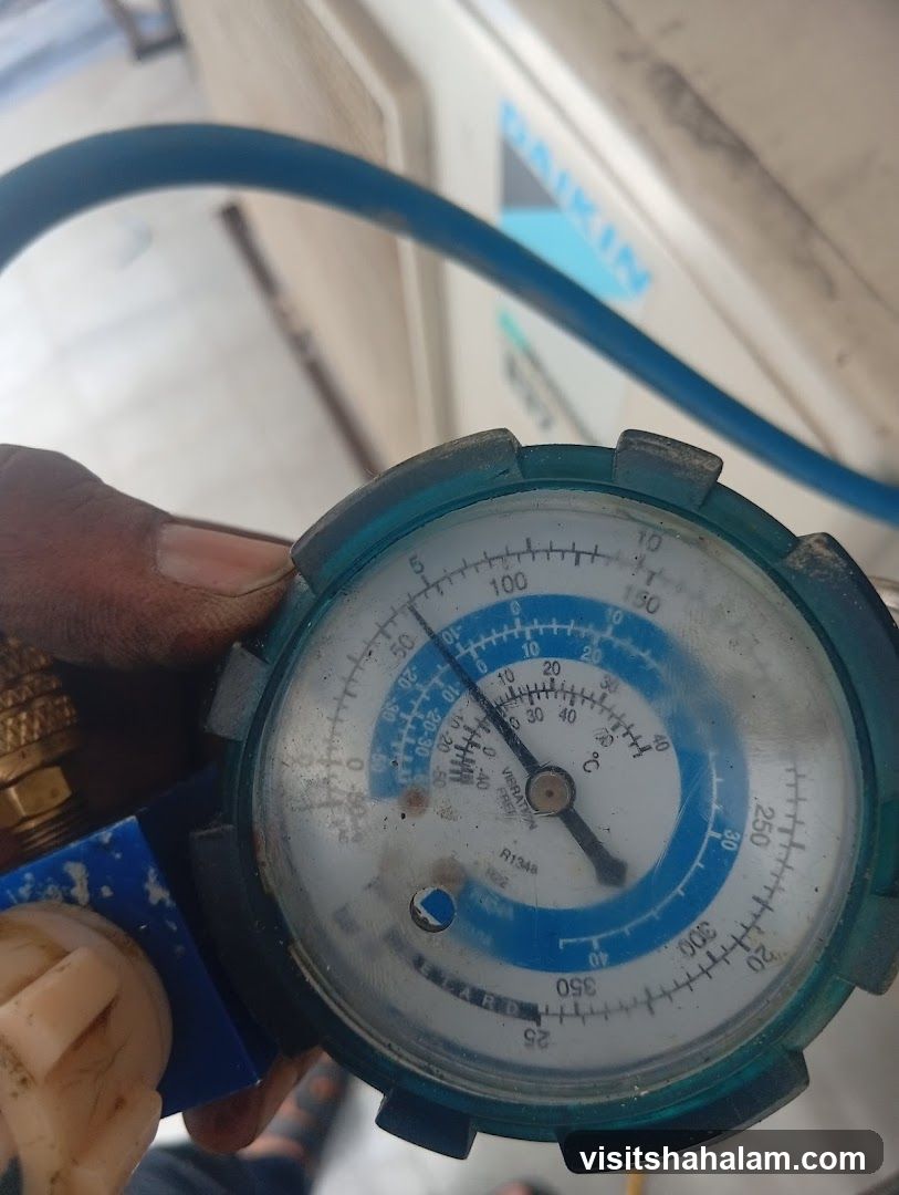 Air conditioning gauge