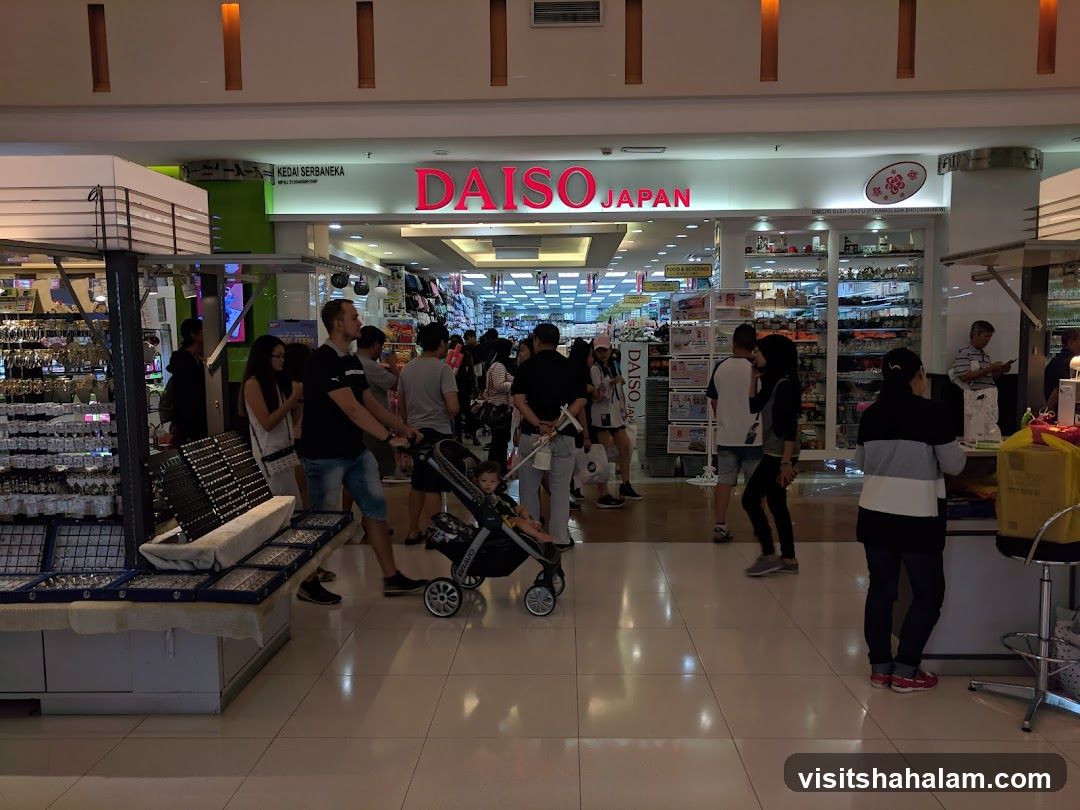 DAISO