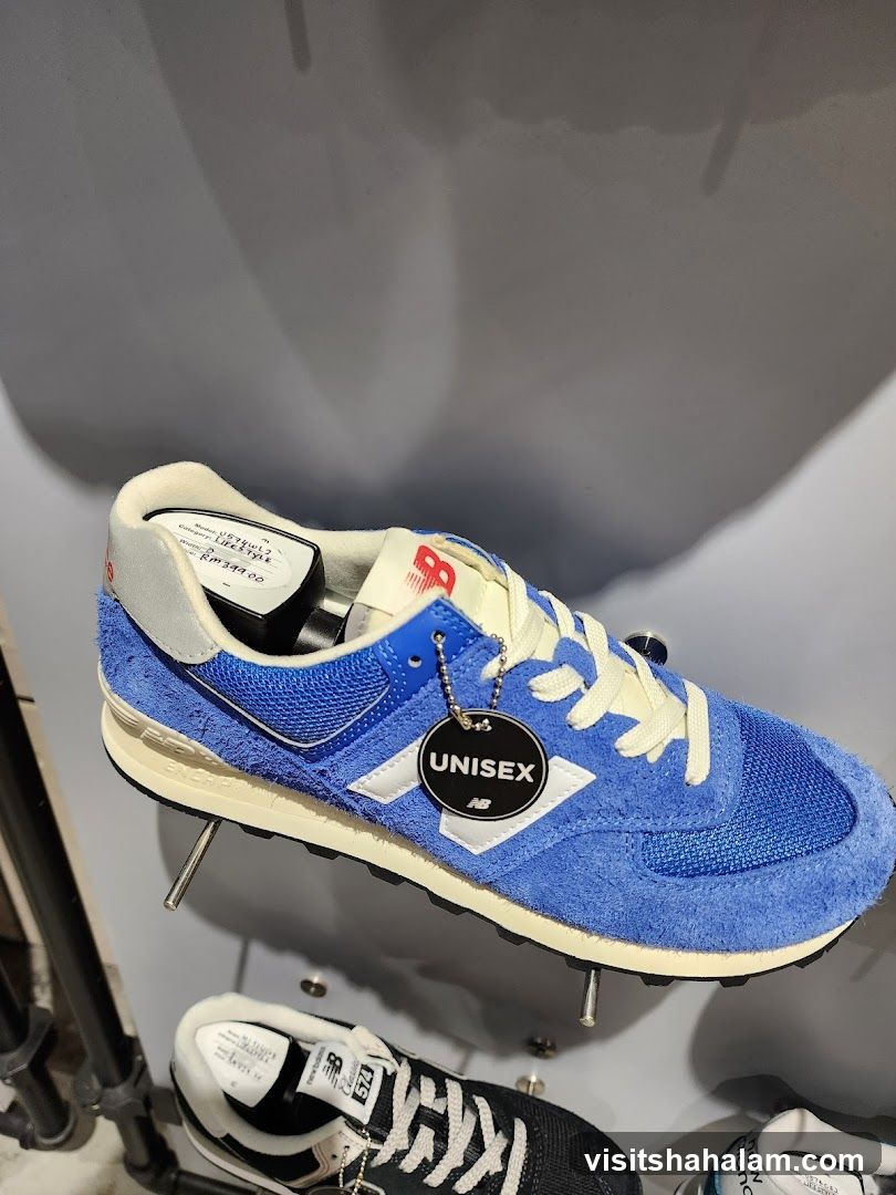 New Balance Sneakers