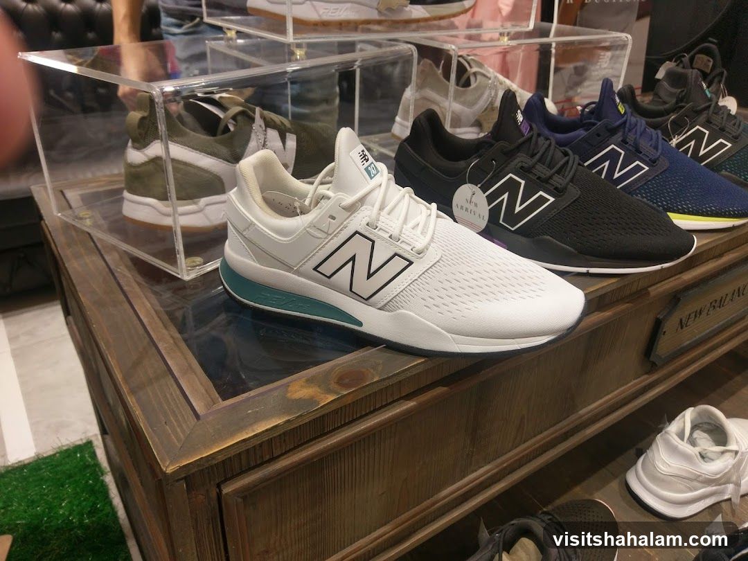 New Balance Sneakers