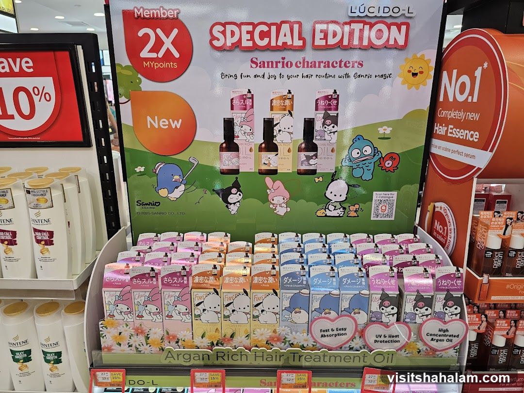 LUCIDO-L Special Edition Sanrio Characters Hair Treatment Oil Display