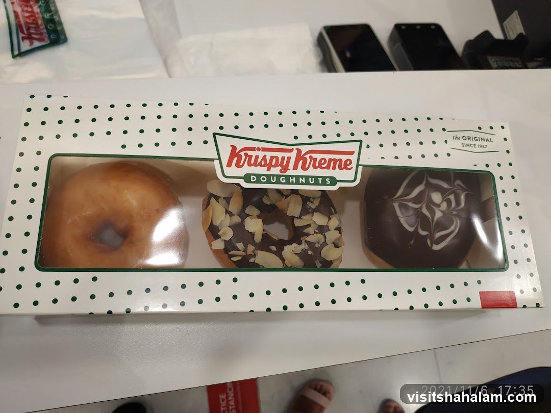 Krispy Kreme Doughnuts Box