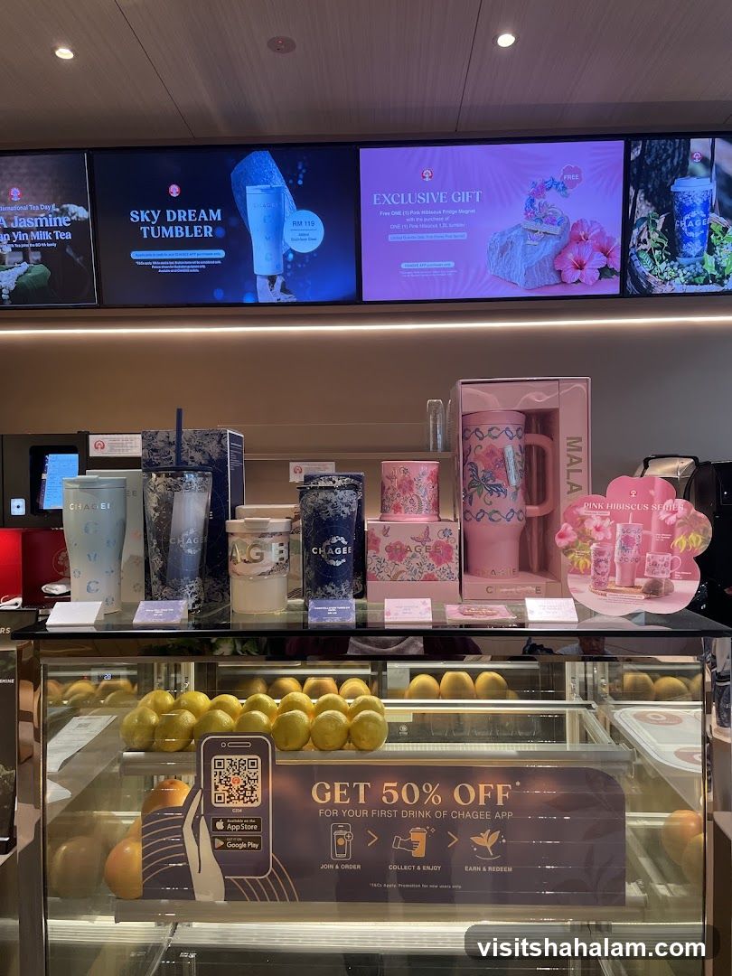 Chagee Store Display