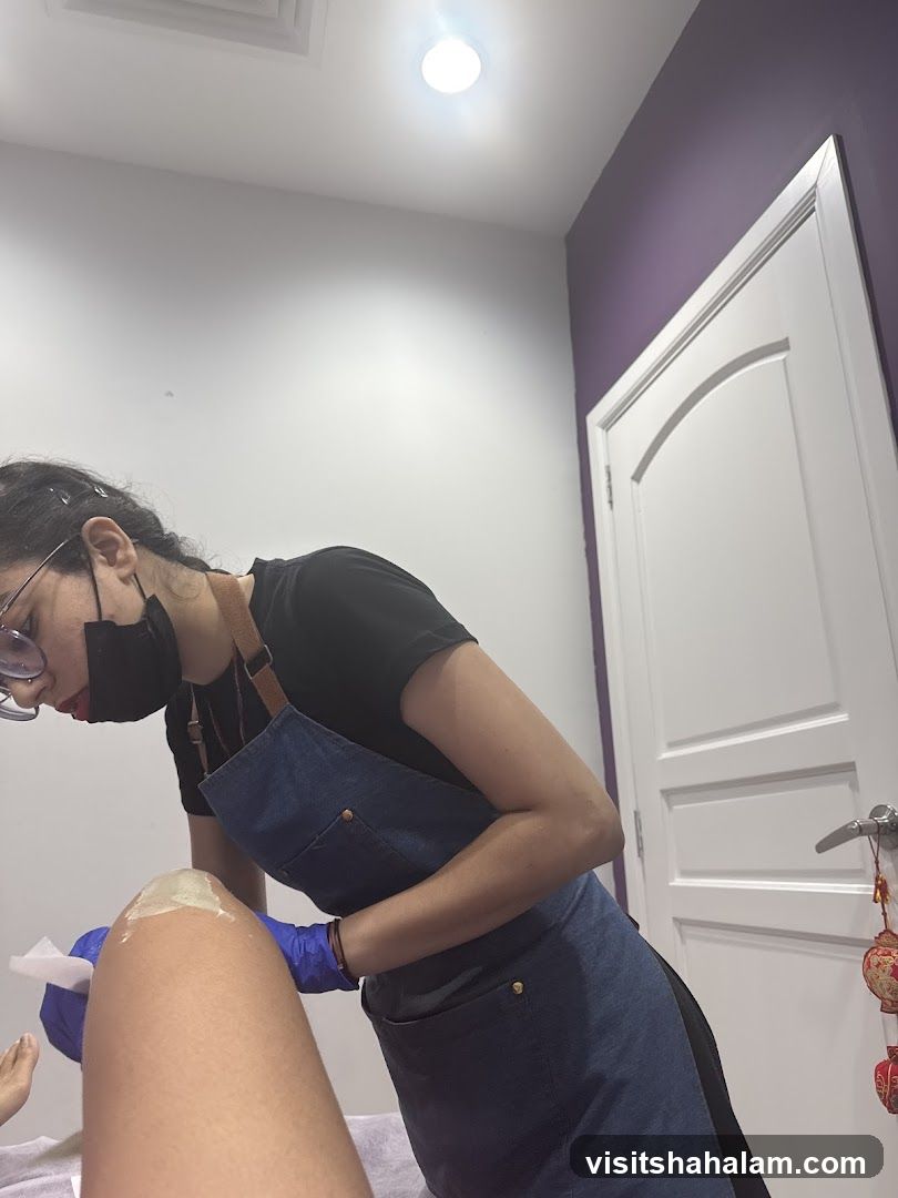 Velvet Threading & Waxing Specialist