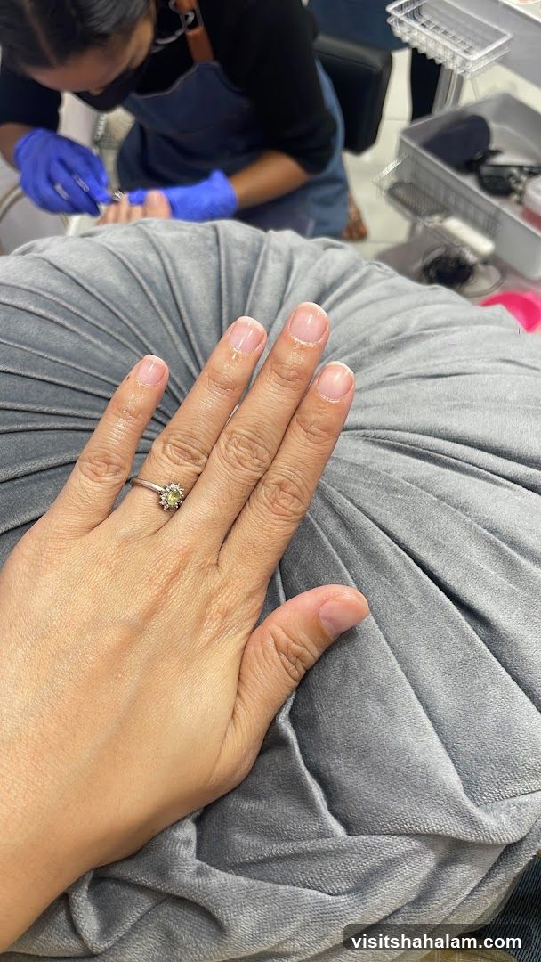 Nail Salon Service