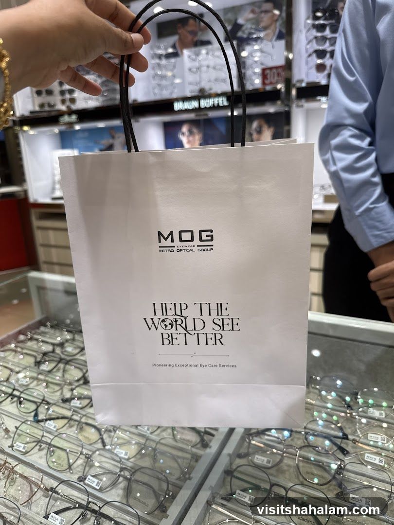 MOG Eyewear Shopping Bag