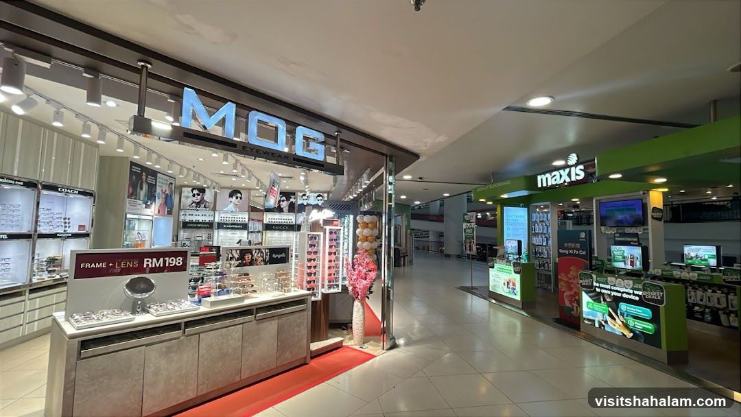 Eyewear and Mobile Phone Stores in a Mall
