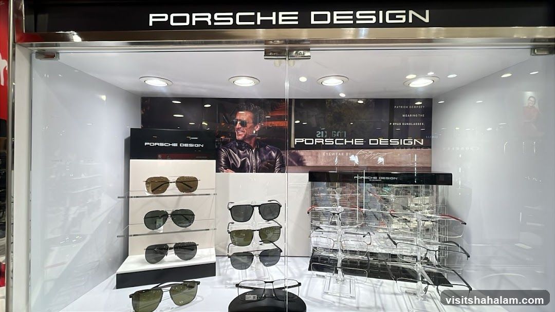 Porsche Design Eyewear Display