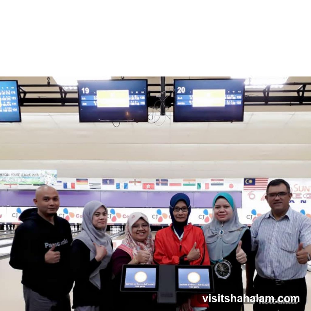 Bowling League Participants