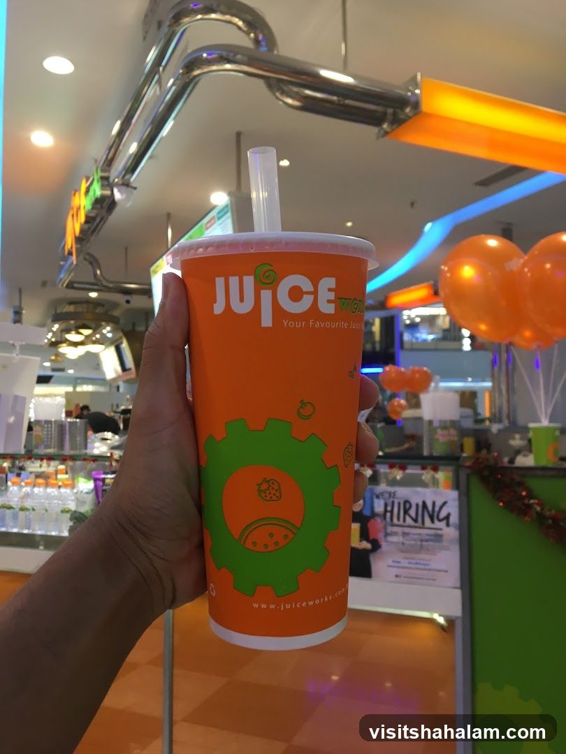 Juice cup with logo