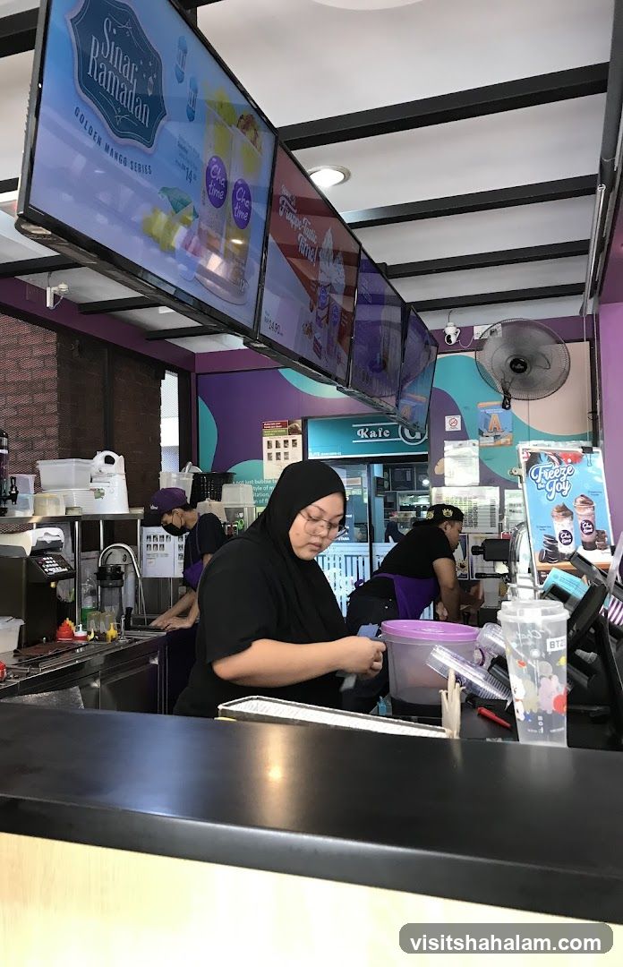 Beverage Shop Counter
