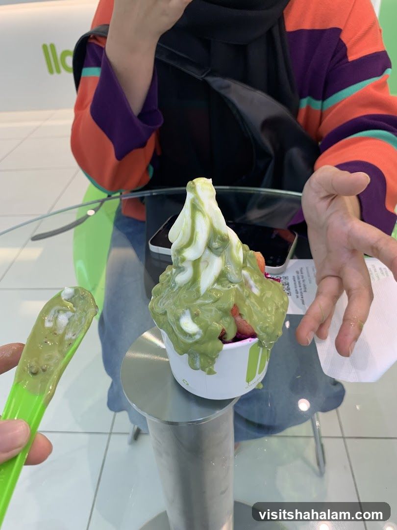 Dessert with Green Topping