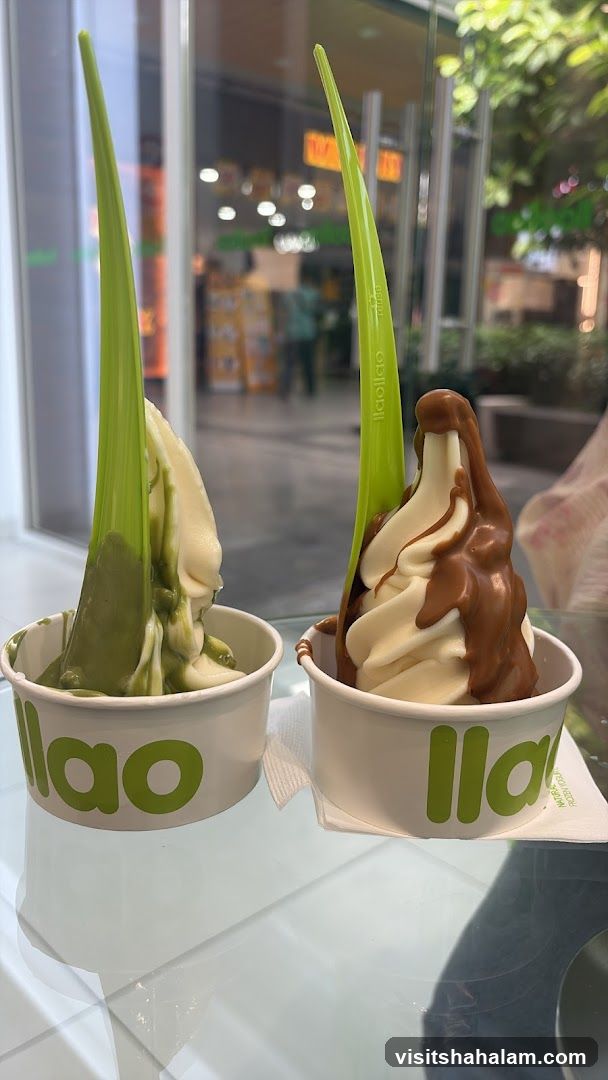 Frozen Yogurt Cups