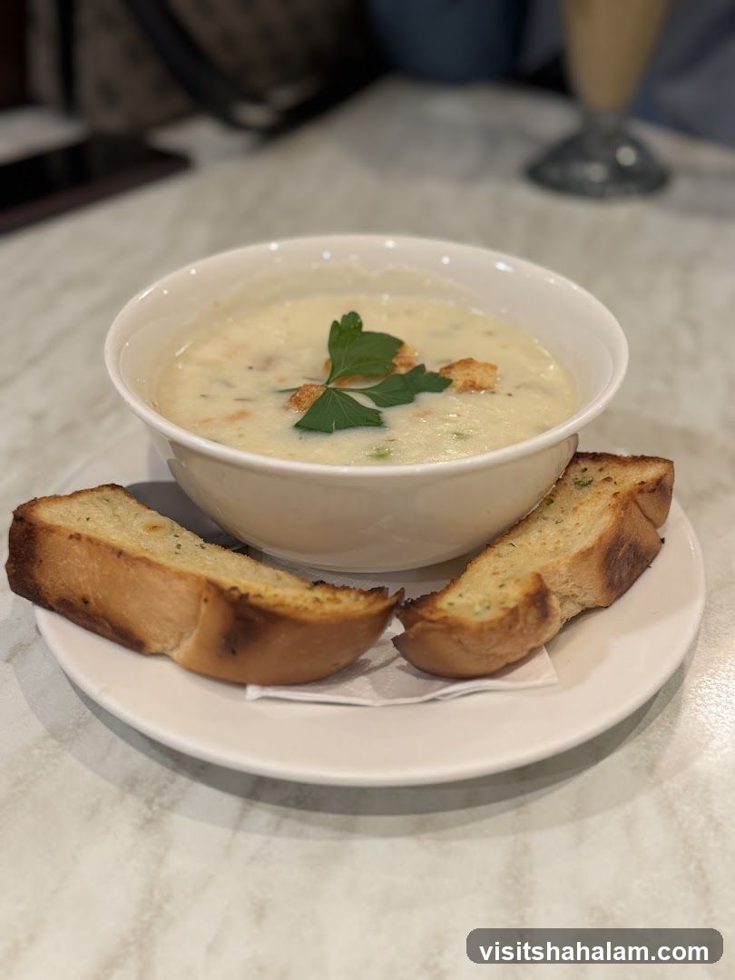 Creamy Soup with Garlic Bread