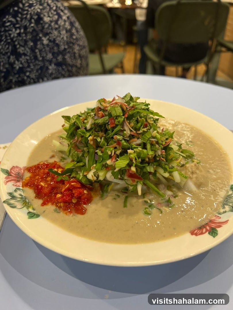 Noodle Dish with Chili Paste