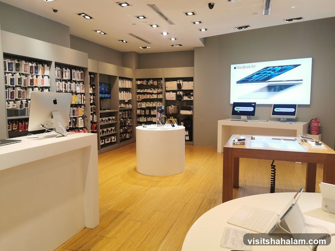 Apple Store Interior