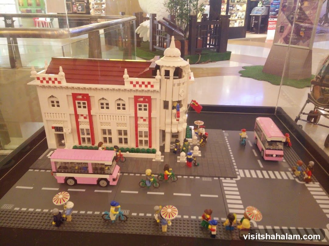 Lego Diorama of a Town Scene