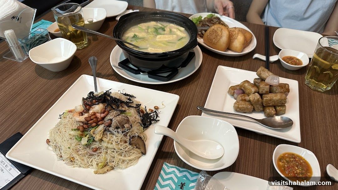 Table with various dishes and drinks