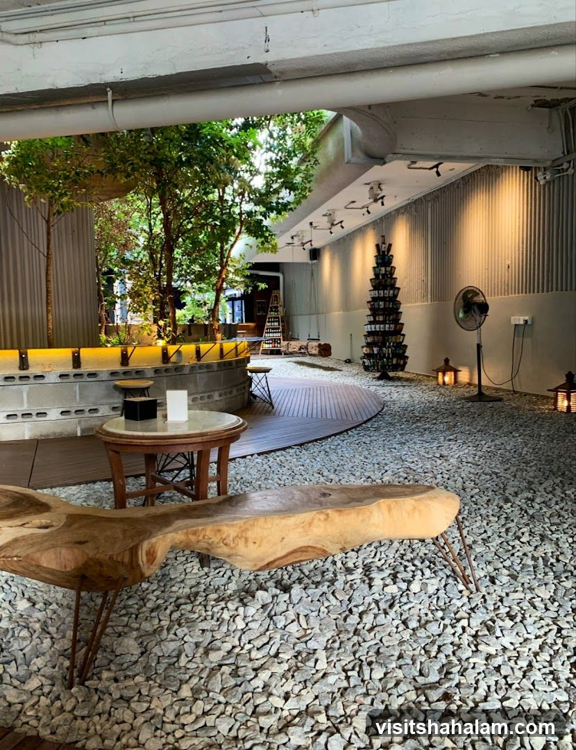 Outdoor Seating Area