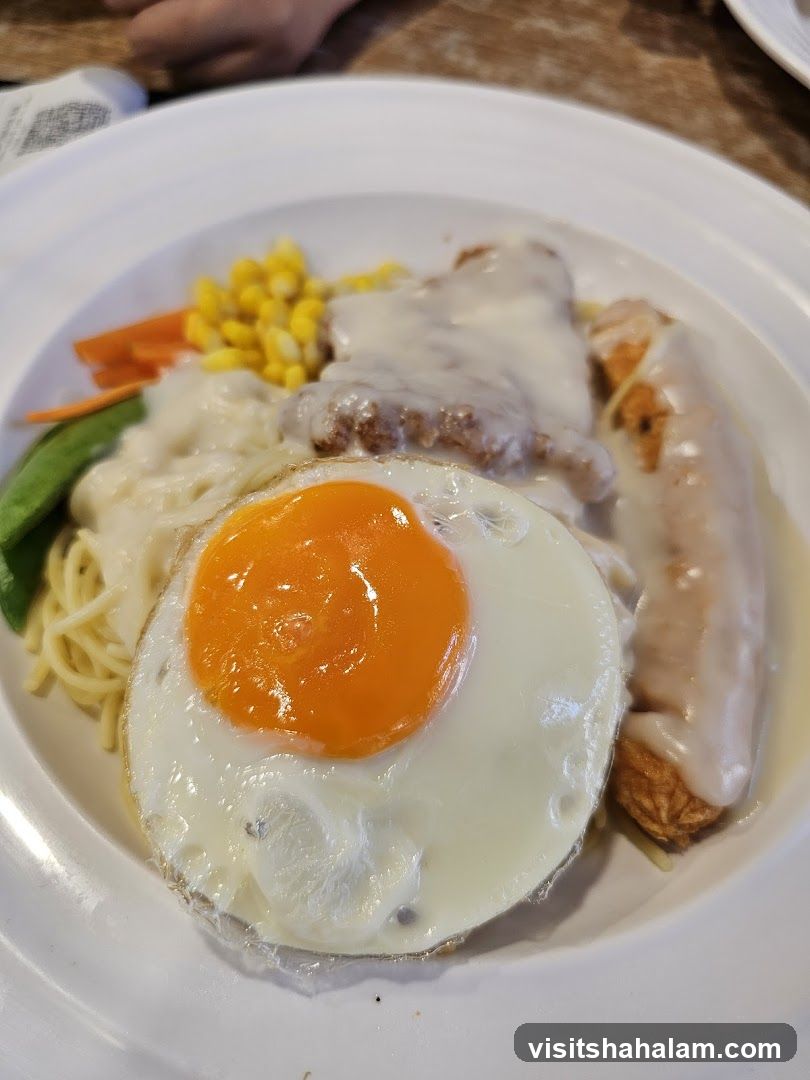 Fried Egg and Sausage Platter