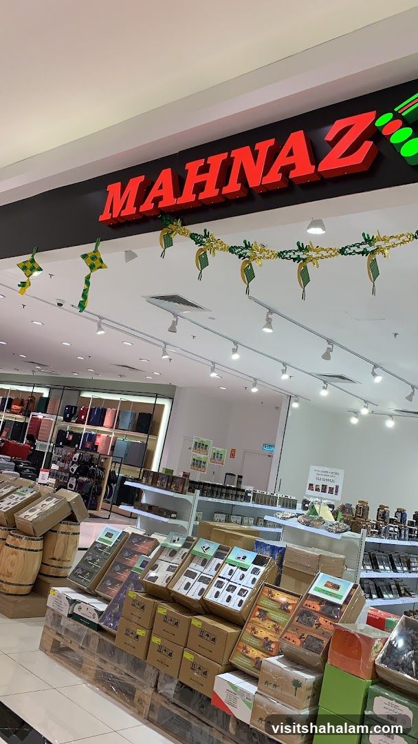 MAHNAZ Store Interior