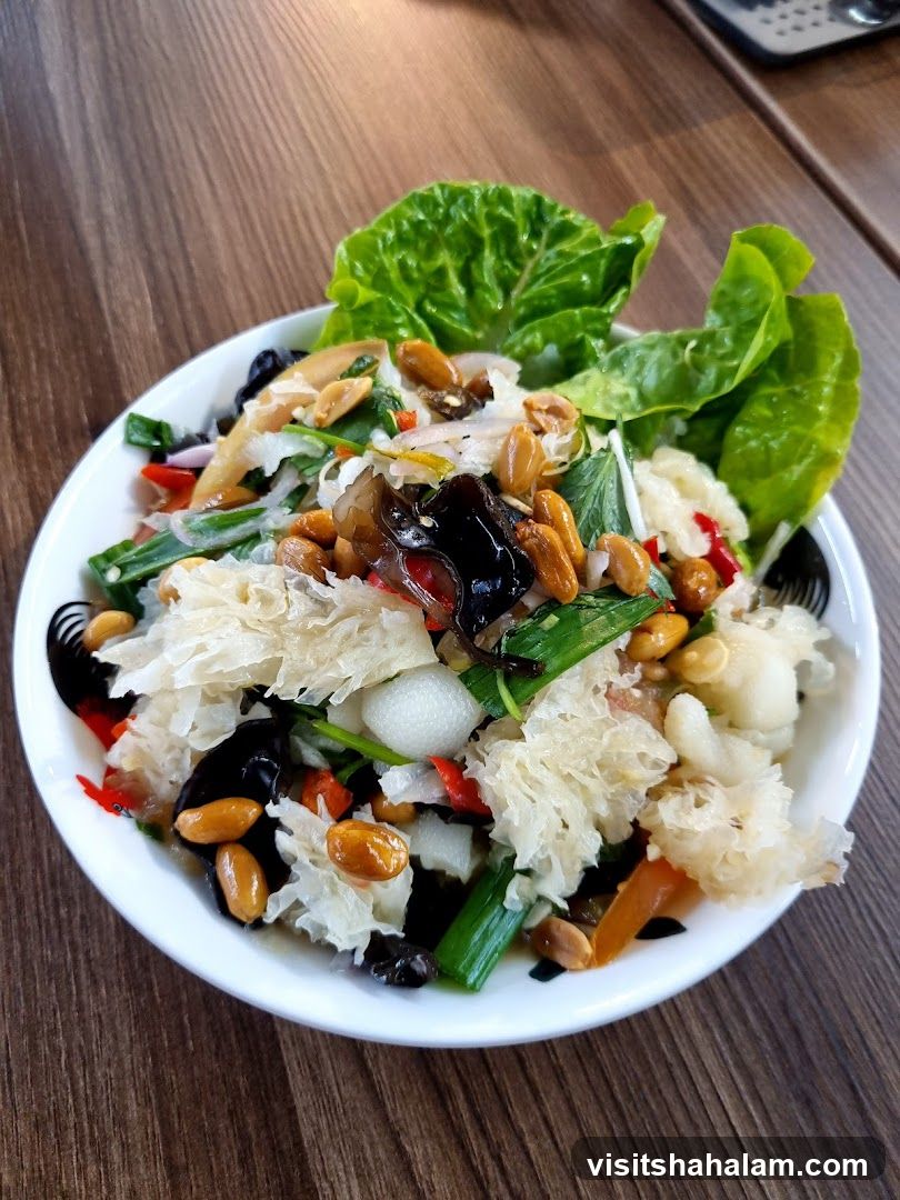Salad with Peanuts and Lettuce