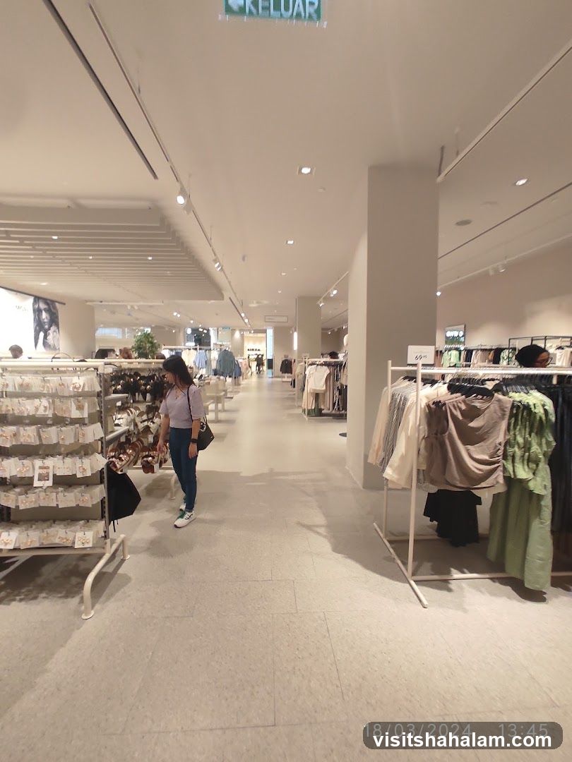Clothing store interior
