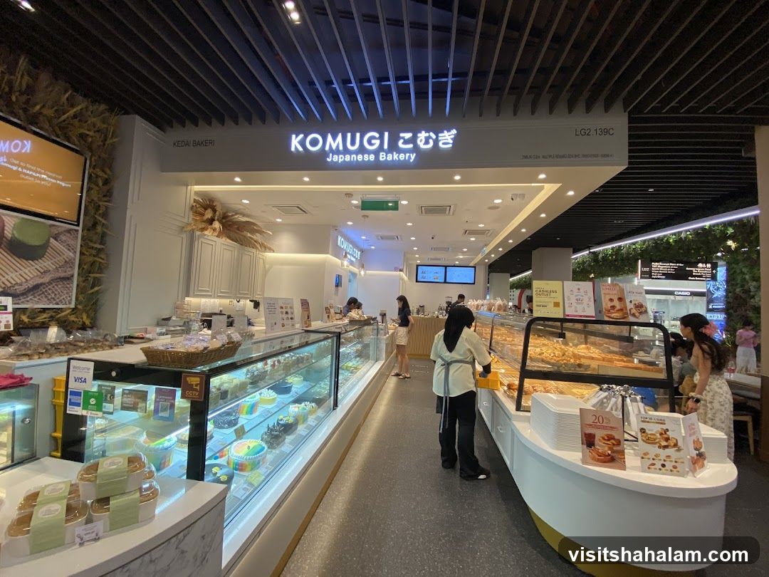 Japanese Bakery Interior