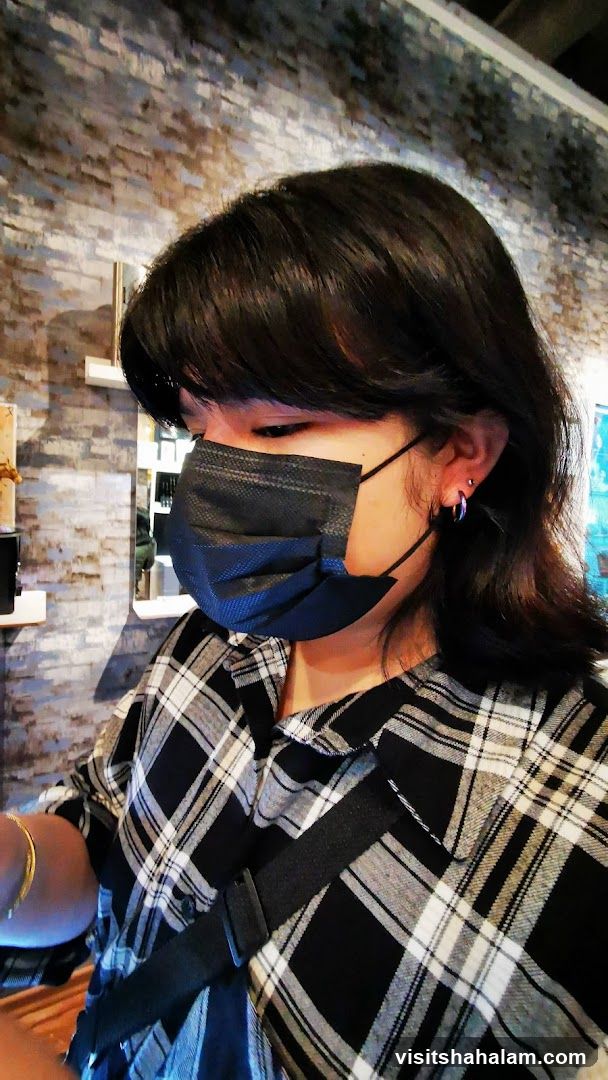 Person wearing a mask