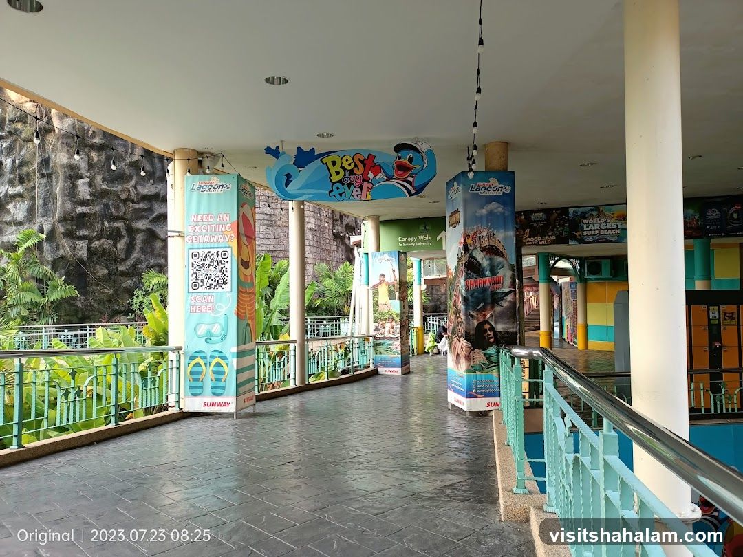 Sunway Lagoon Entrance Area