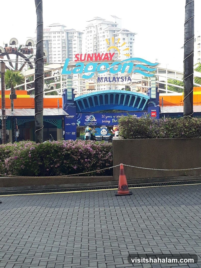 Sunway Lagoon Malaysia Entrance
