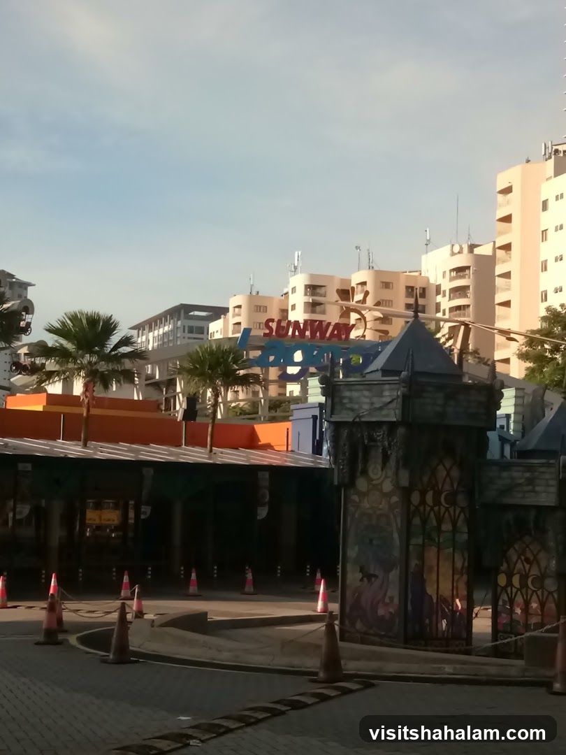 Sunway Lagoon Entrance