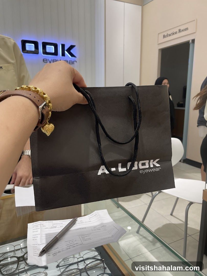 Eyewear Shopping Bag