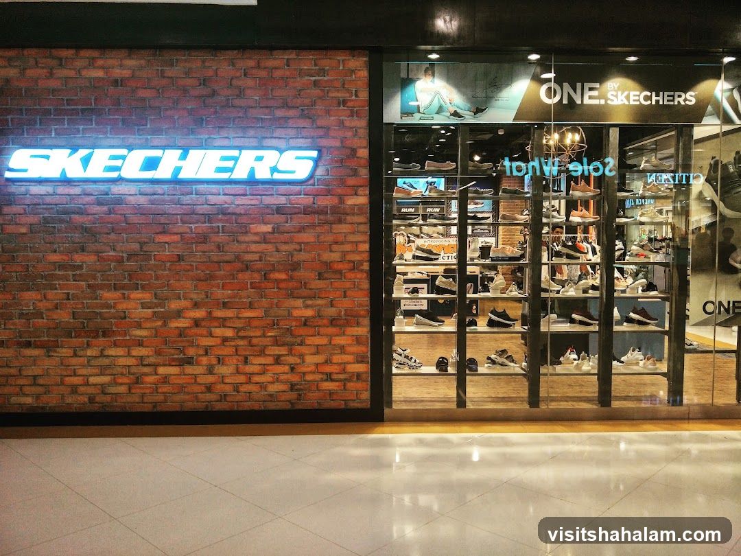 Skechers Storefront