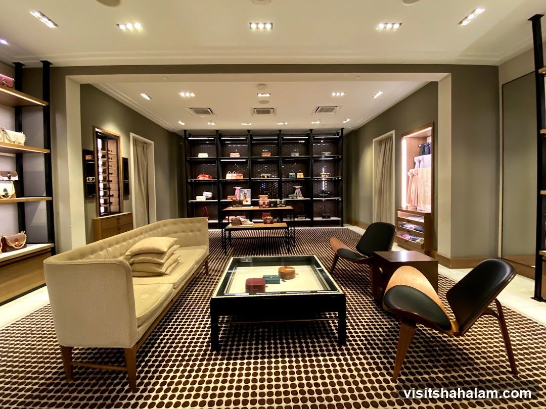 Luxury Retail Interior