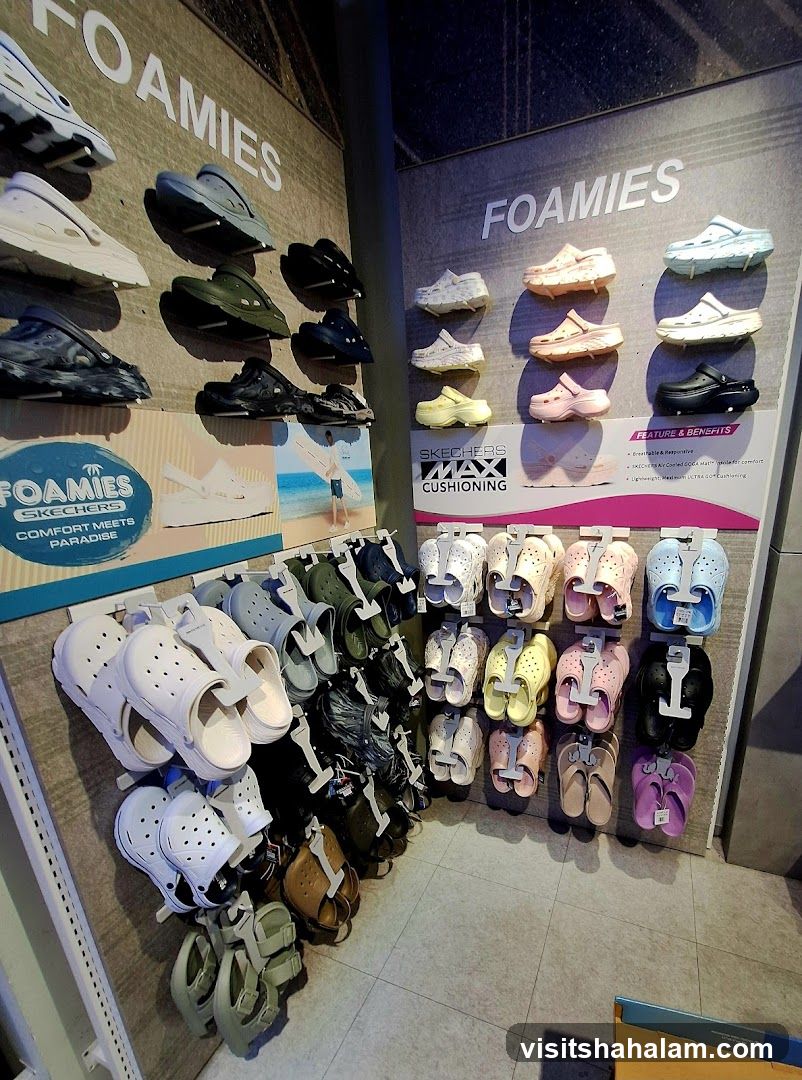 Skechers Foamies Display
