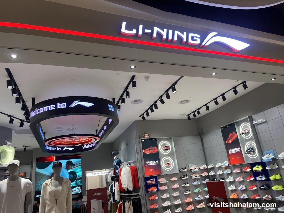 Li-Ning Store Interior