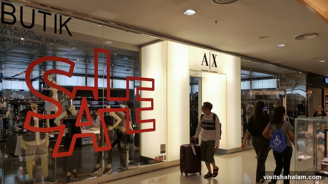 AX Armani Exchange