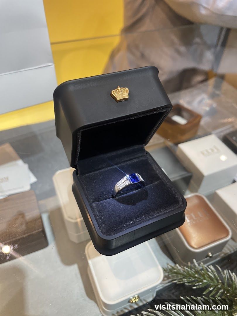 Ring in a box