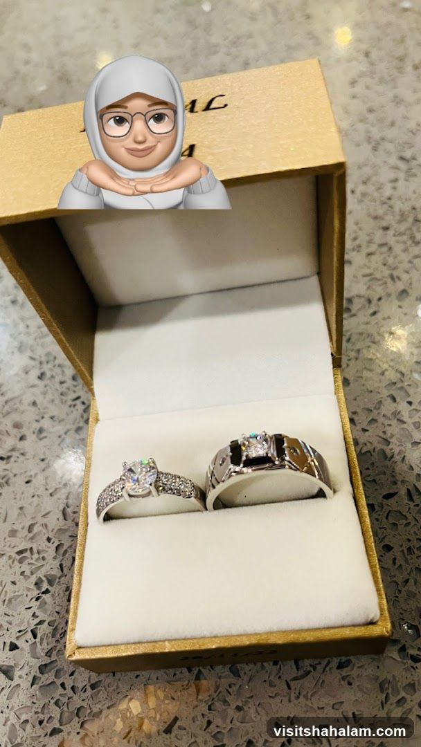 Wedding Rings in a Box