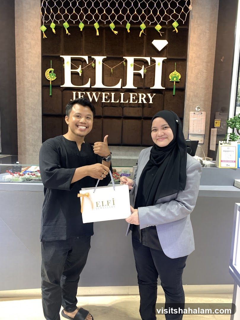 Customers with Shopping Bag
