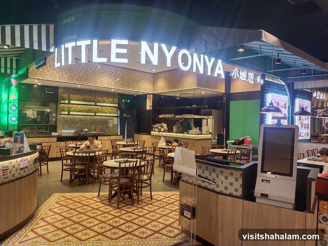 Little Nyonya Restaurant Interior