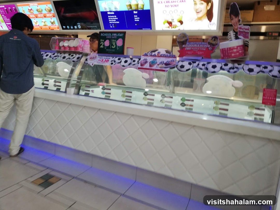 Ice Cream Shop Counter