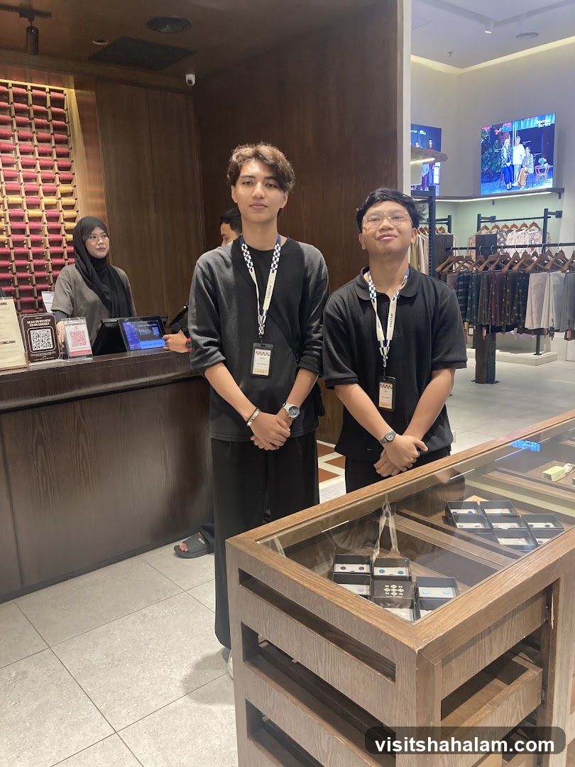 Store Employees
