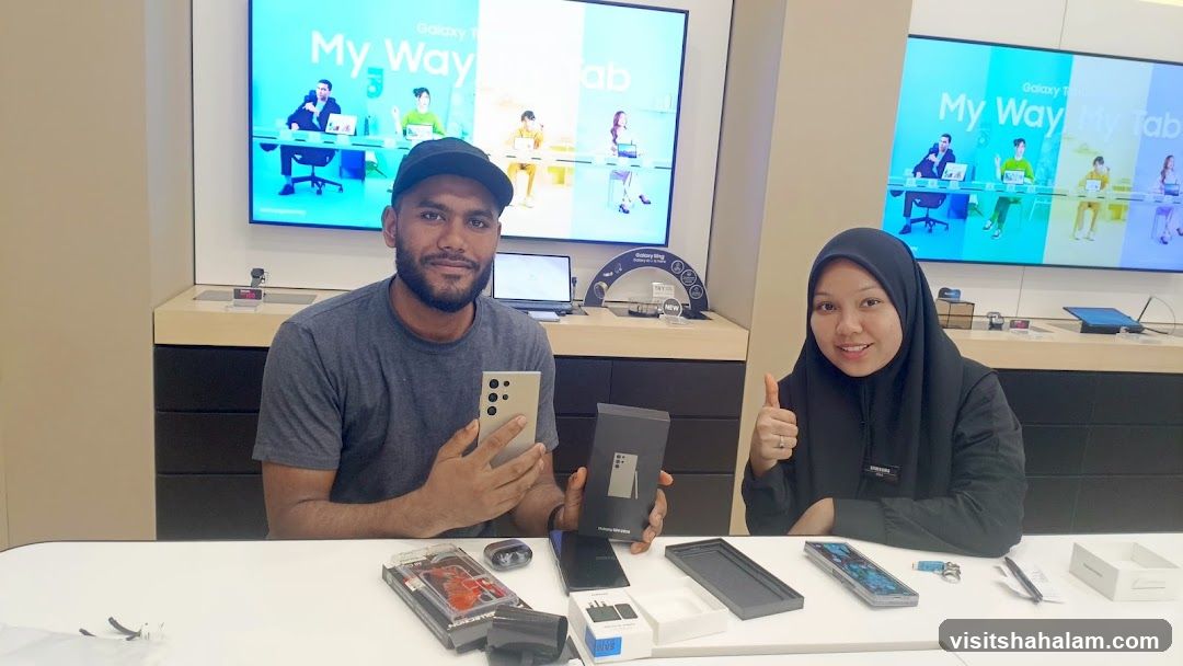 Samsung Store Display